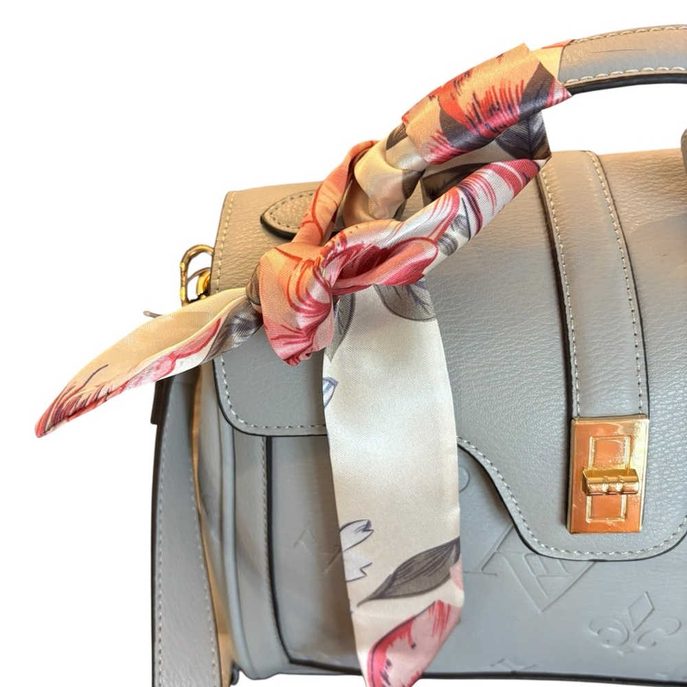 NEW Adrienne Vittadini Lily Collection Turn Lock Satchel Monogram Grey Scarf